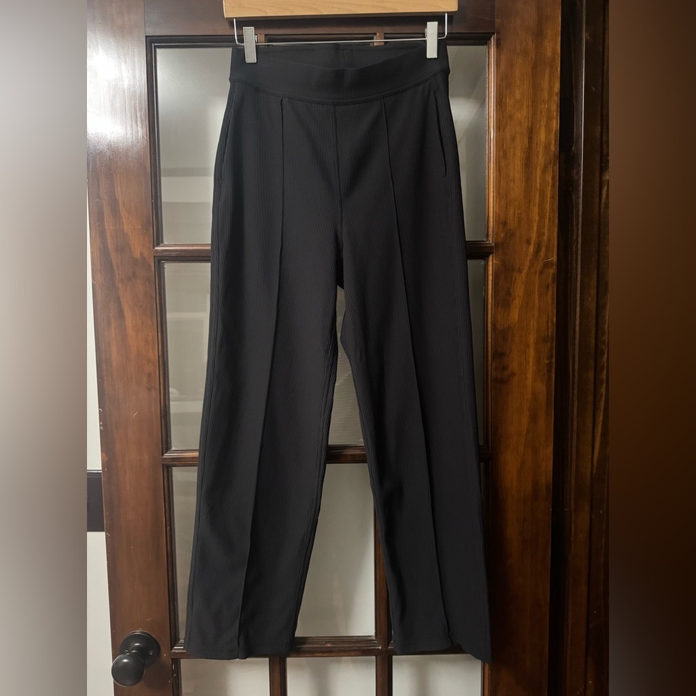 Lululemon Cropped Black Wide Leg Pants